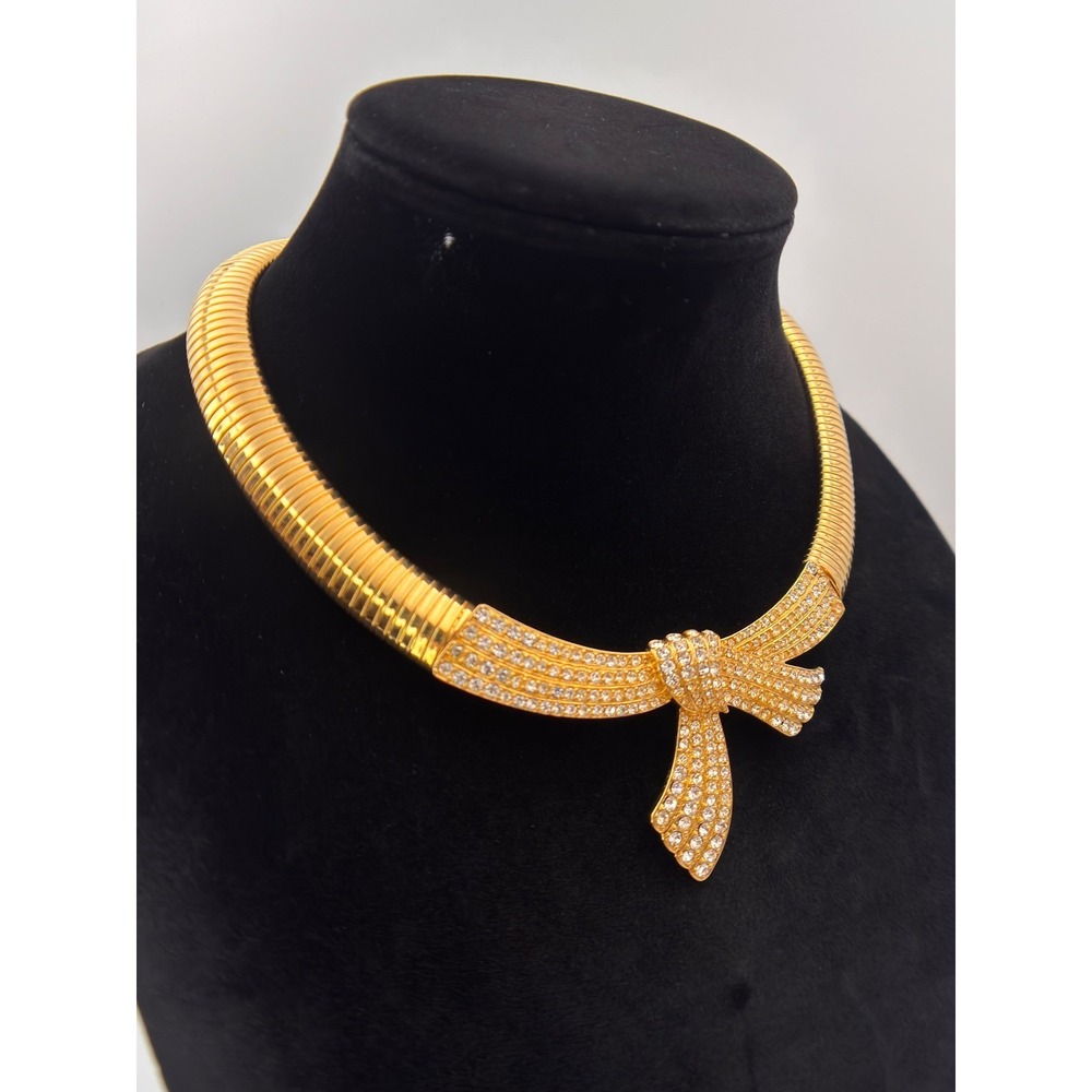 Monet Vintage Gold Tone Omega Pave Rhinestone Bow Collar 80s Statement Necklace - Picture 2 of 13